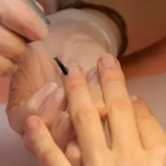 Gdzie kupić manicure japoński? Sprawdź najlepsze oferty i ceny