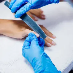 Manicure biologiczny na czym polega i dlaczego warto go wypróbować