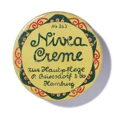 Kto wynalazł krem Nivea? Odkryj historię jego twórcy i receptury