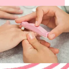 Jak często robić manicure japoński, aby uniknąć zniszczenia paznokci?